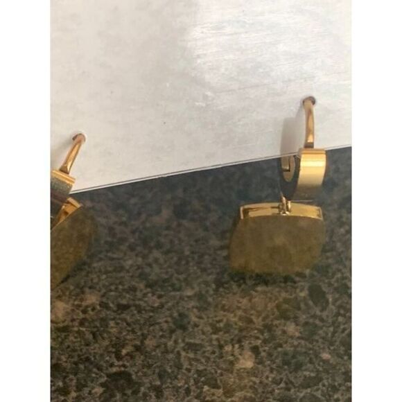 Fashion titanium steel roman numerals geometric square earrings - Picture 5 of 10